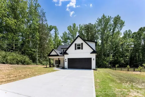 5005 Oconee Drive Stanley NC 28164