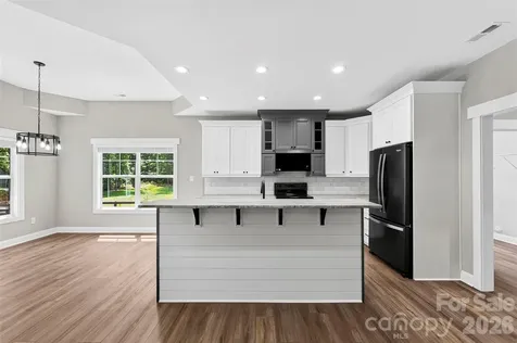 5005 Oconee Drive Stanley NC 28164
