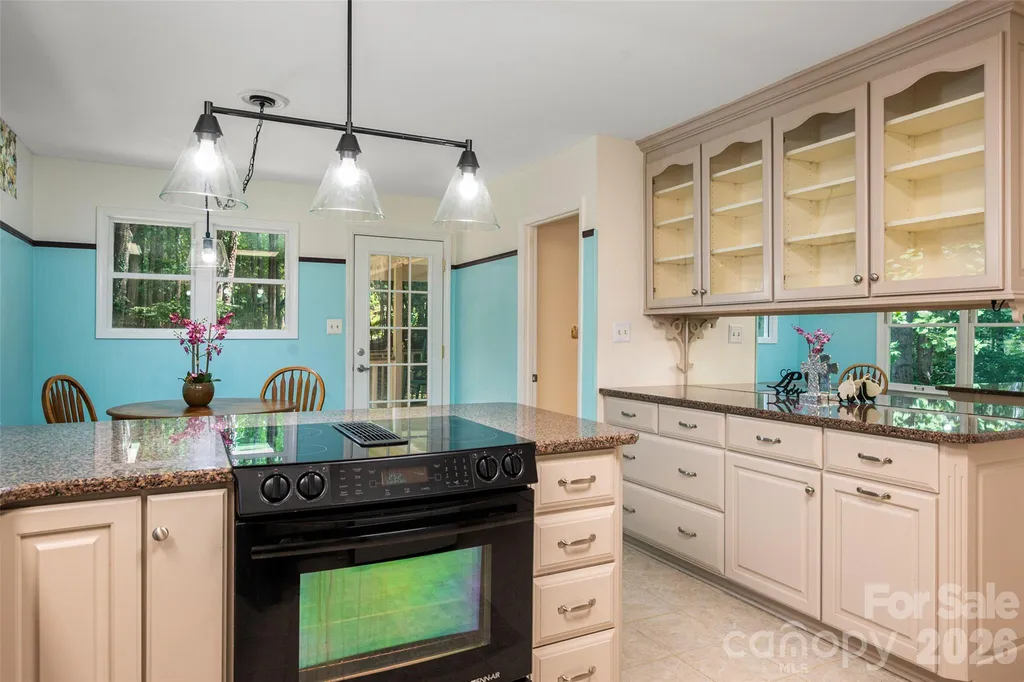 909 Woodland Forest Drive Waxhaw NC 28173