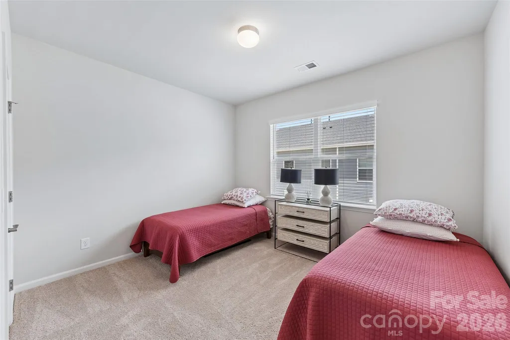 5858 Strathmore Court Charlotte NC 28215