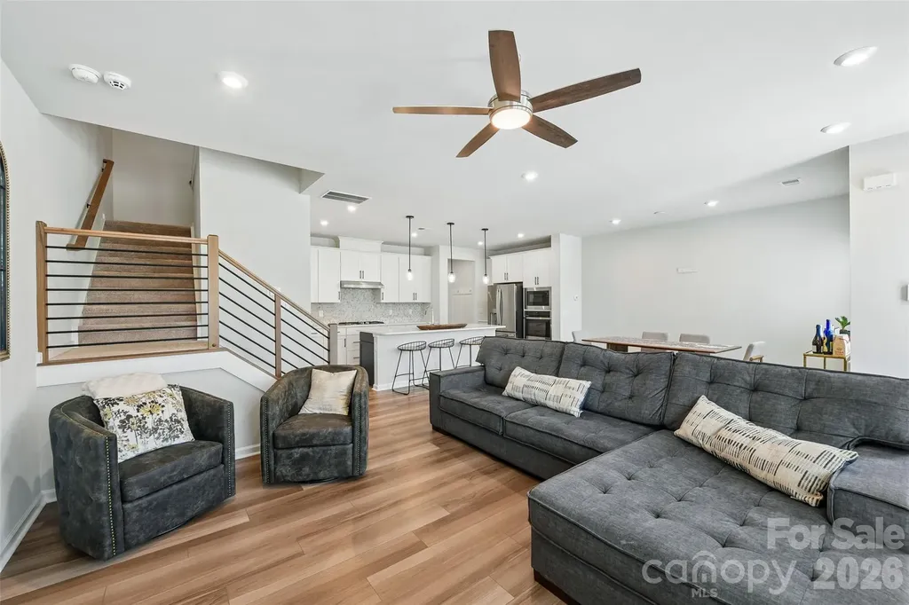 5858 Strathmore Court Charlotte NC 28215