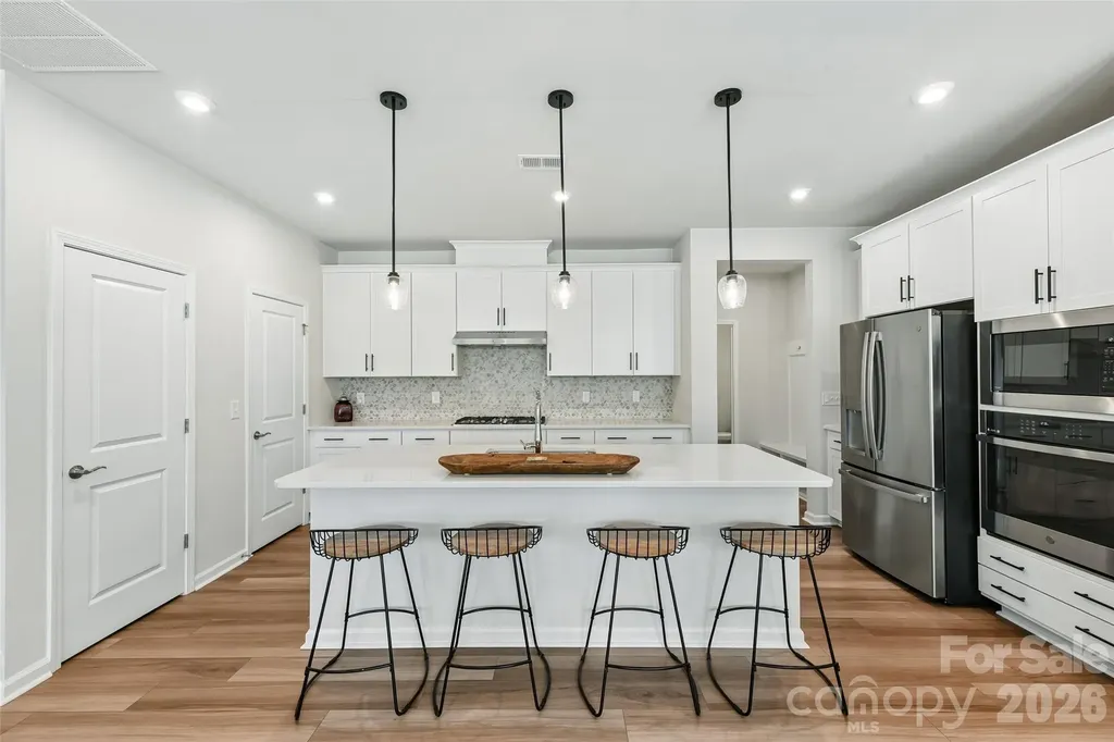 5858 Strathmore Court Charlotte NC 28215