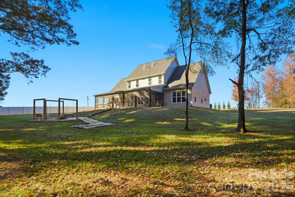 4105 Parkwood School Road Monroe NC 28112