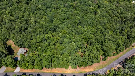 152 Woodgate Trail Nebo NC 28761