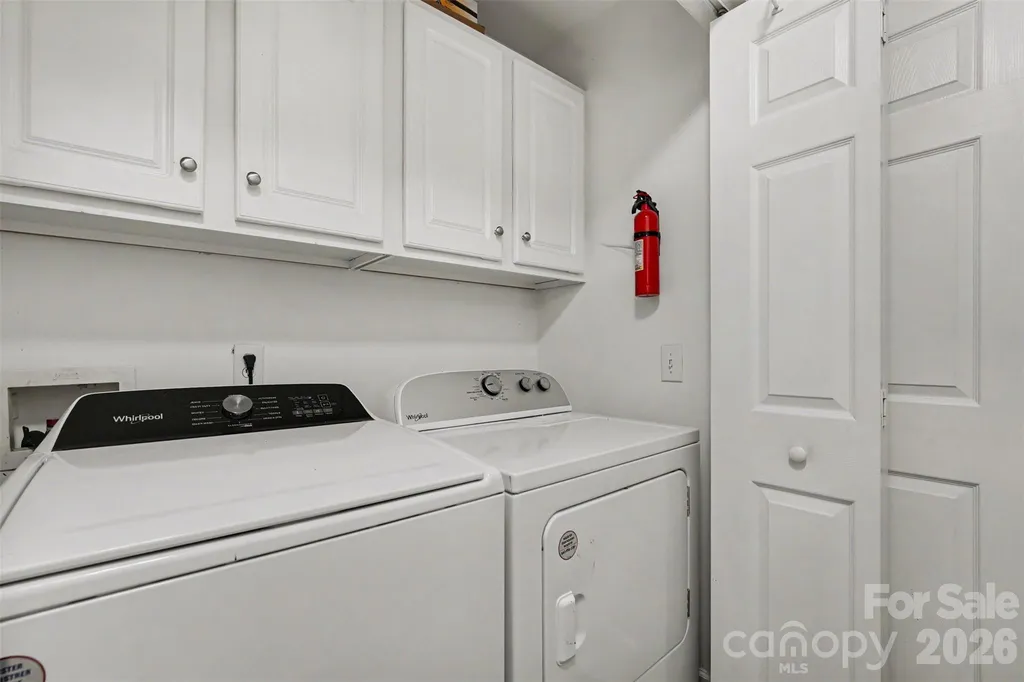 4858 Elmhurst Drive NE Hickory NC 28601