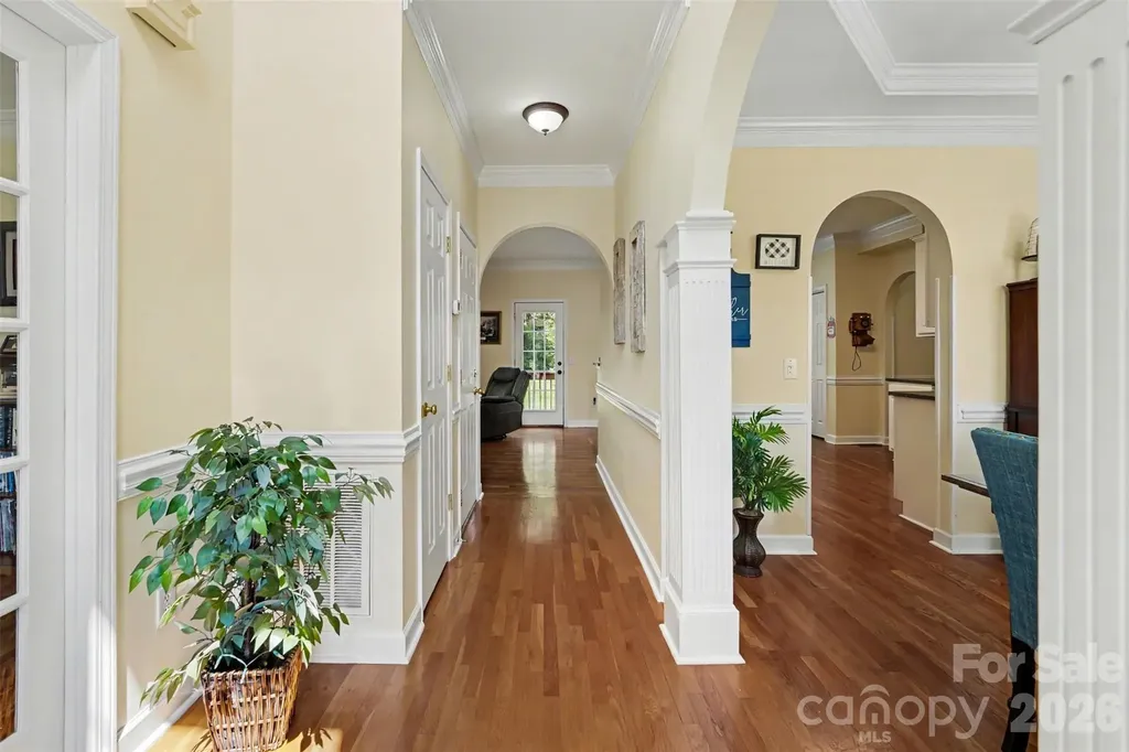 4858 Elmhurst Drive NE Hickory NC 28601