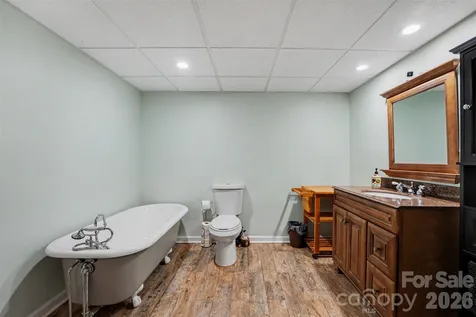 4858 Elmhurst Drive NE Hickory NC 28601