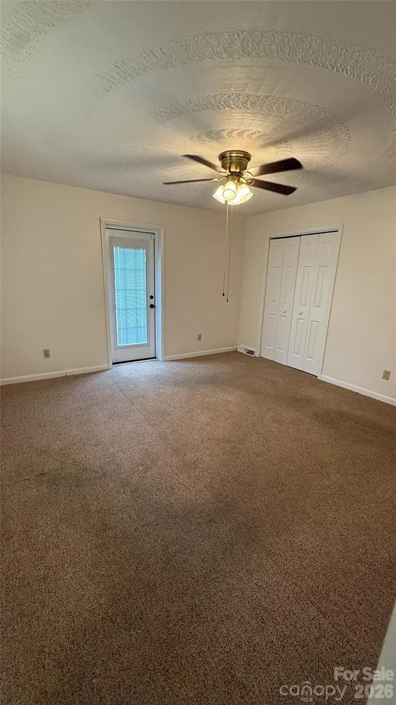 3858 Dover Street Claremont NC 28610