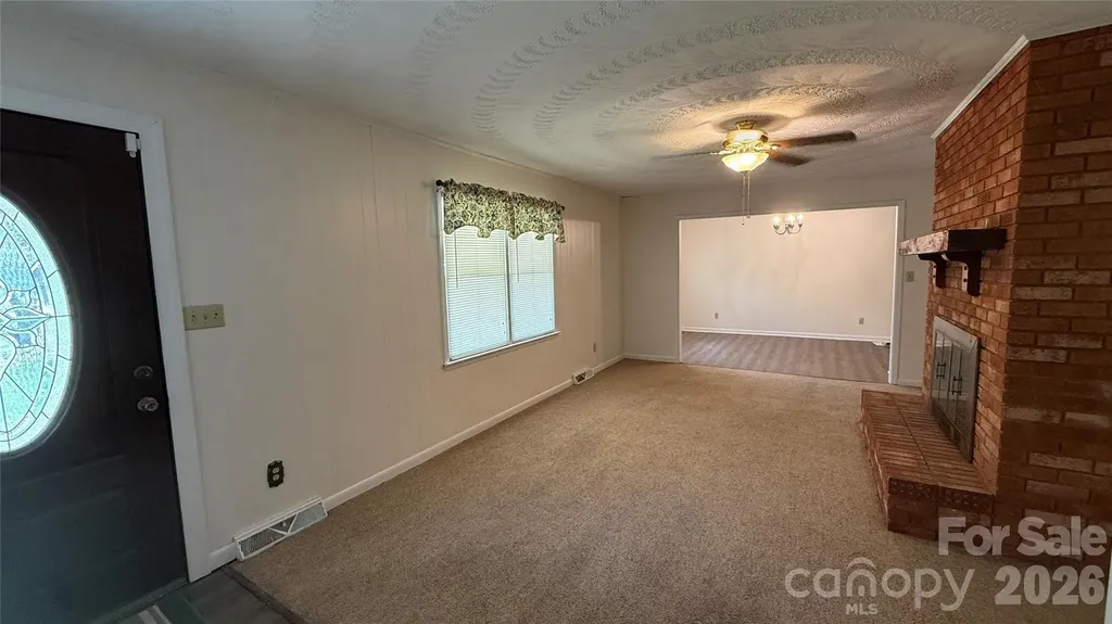 3858 Dover Street Claremont NC 28610