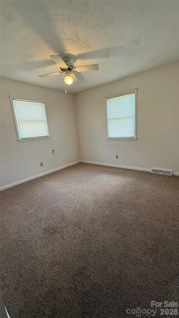 3858 Dover Street Claremont NC 28610