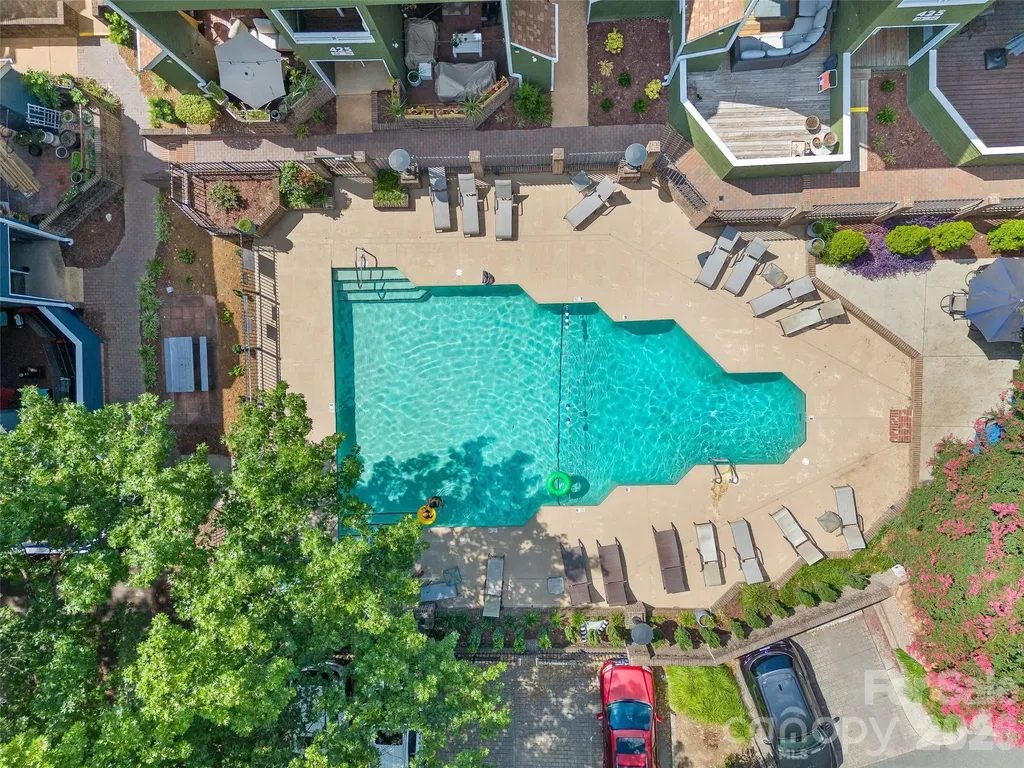 433 W 8th Street Charlotte NC 28202