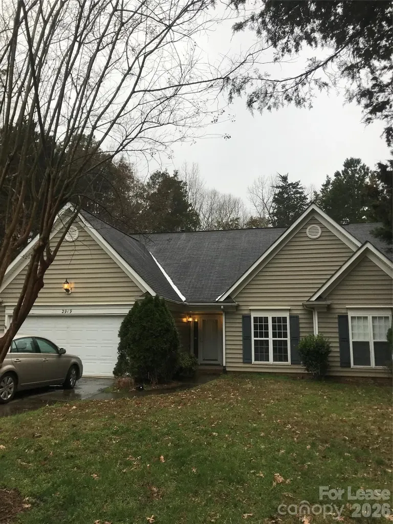 2919 Springs Drive Charlotte NC 28226