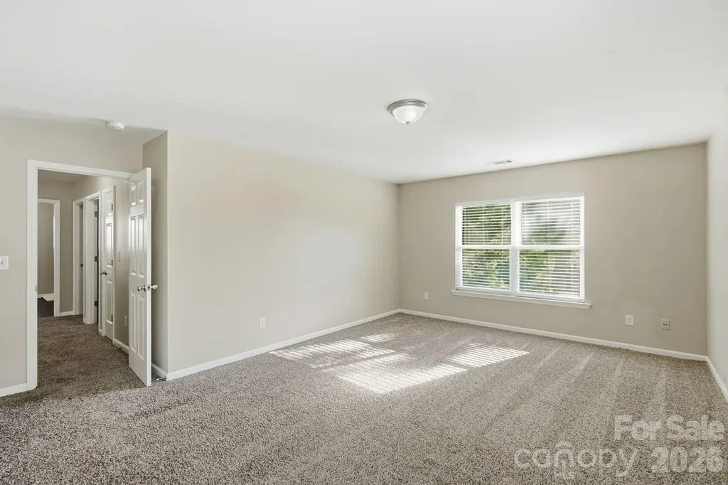 9237 Seamill Road Charlotte NC 28278