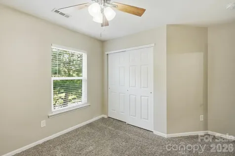 9237 Seamill Road Charlotte NC 28278