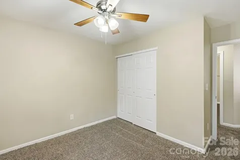 9237 Seamill Road Charlotte NC 28278