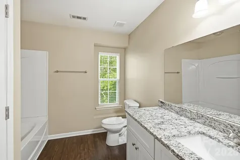 9237 Seamill Road Charlotte NC 28278