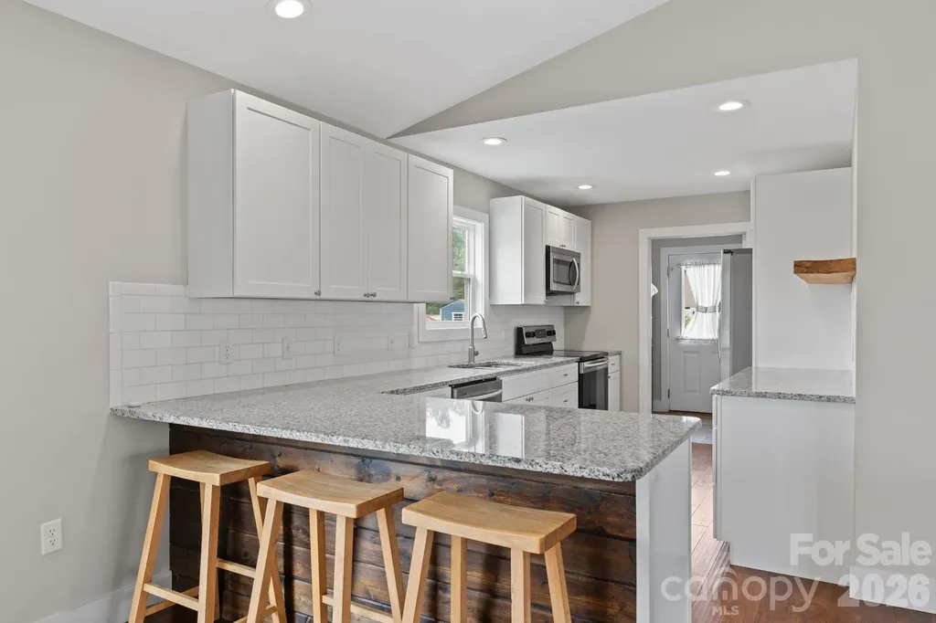 111 Bluebird Meadows Court Alexander NC 28701
