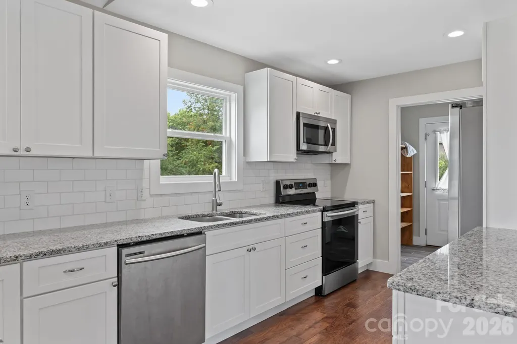 111 Bluebird Meadows Court Alexander NC 28701