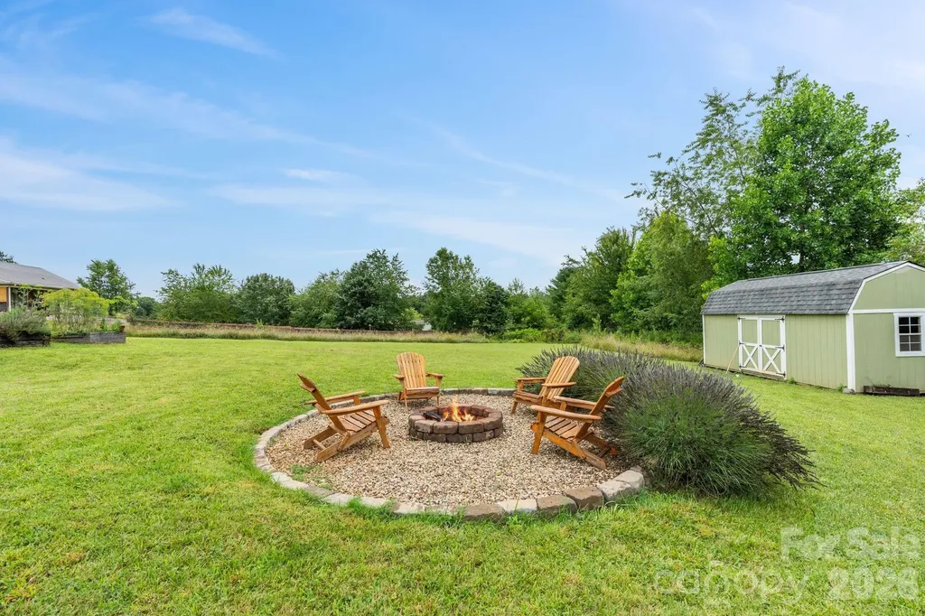 111 Bluebird Meadows Court Alexander NC 28701