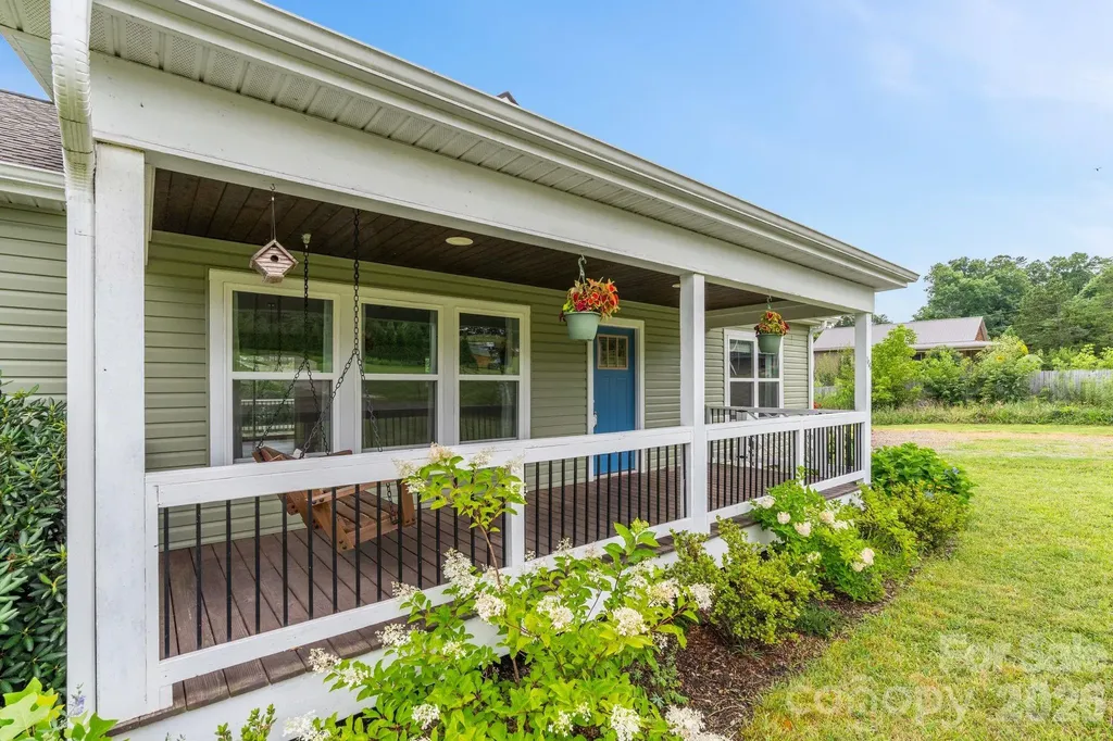 111 Bluebird Meadows Court Alexander NC 28701
