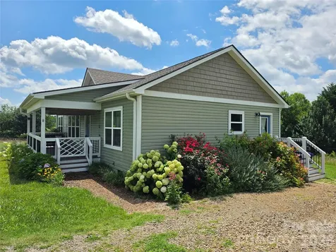 111 Bluebird Meadows Court Alexander NC 28701