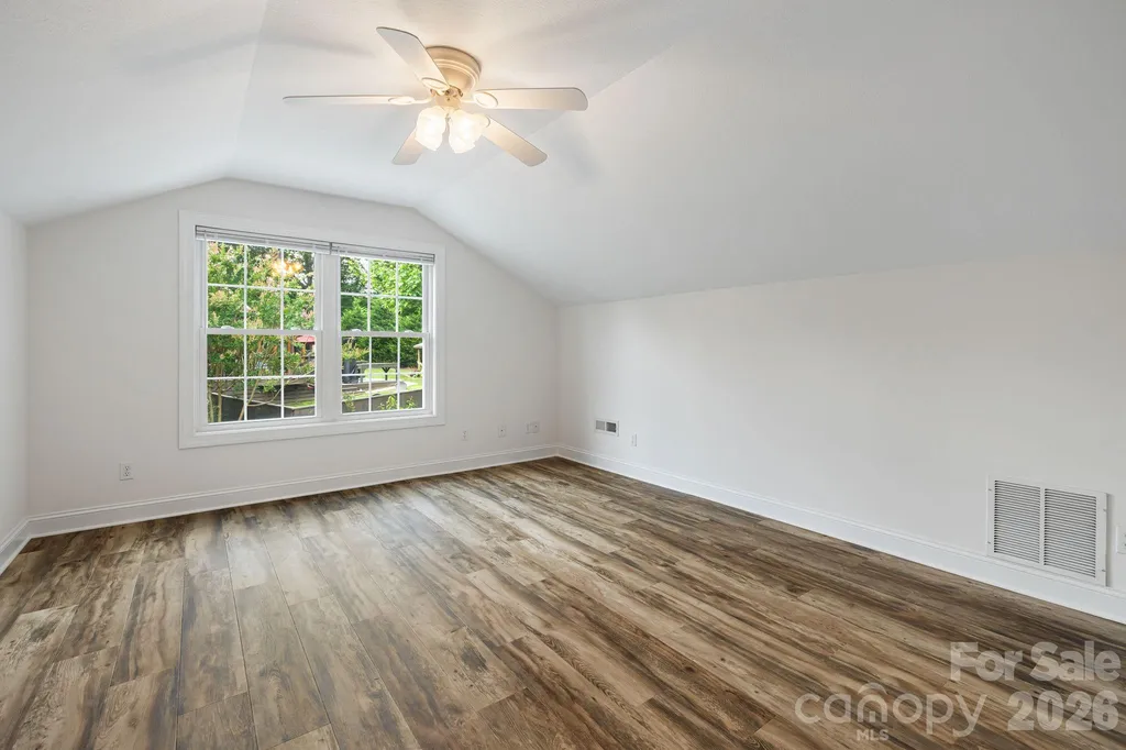 40 Brierfield Drive Candler NC 28715