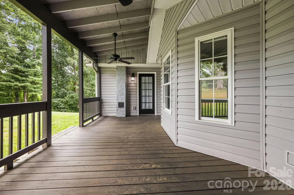 40 Brierfield Drive Candler NC 28715