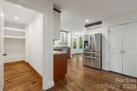 40 Brierfield Drive Candler NC 28715