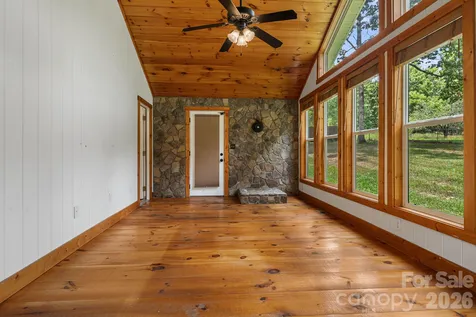 40 Brierfield Drive Candler NC 28715