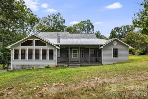 40 Brierfield Drive Candler NC 28715