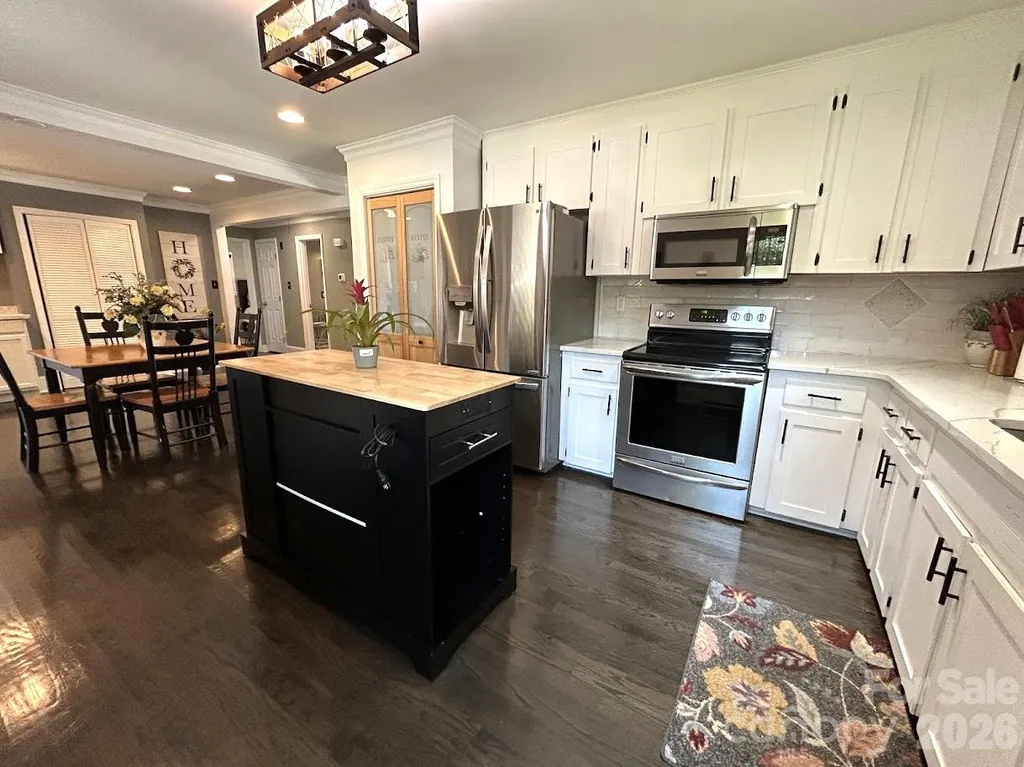 7113 Sterncrest Place Charlotte NC 28210