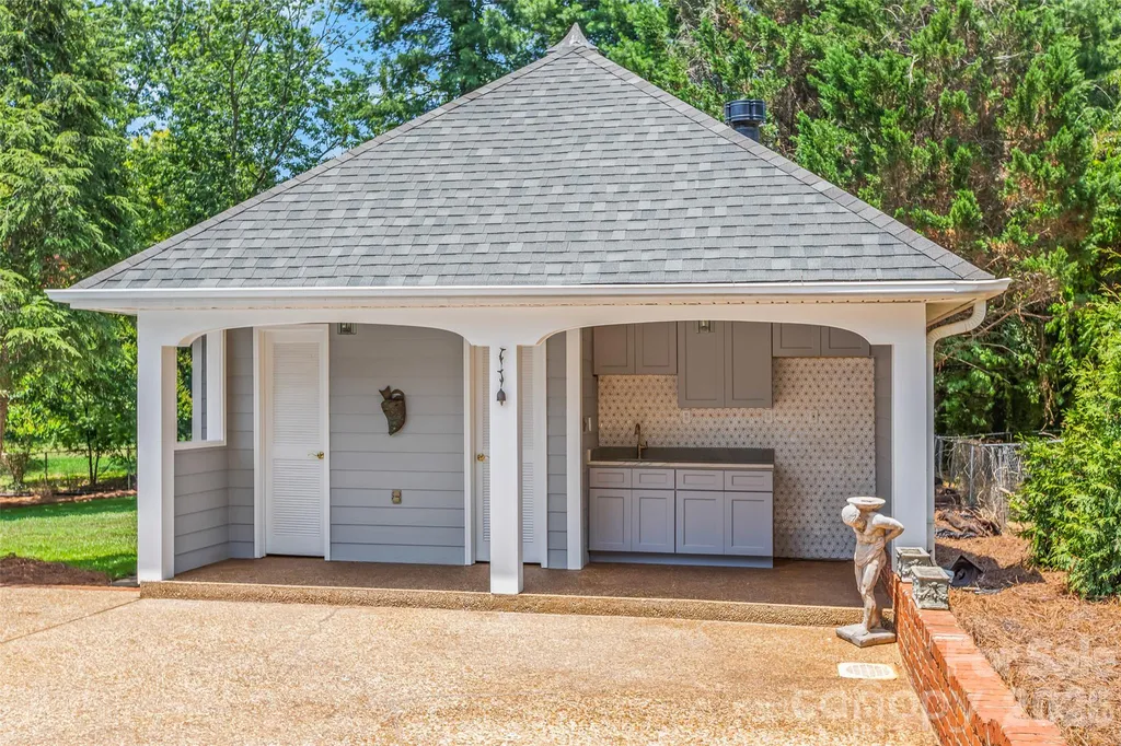 217 Riverwood Drive Lewisville NC 27023