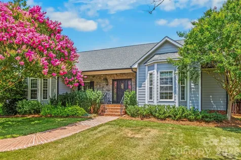 217 Riverwood Drive Lewisville NC 27023