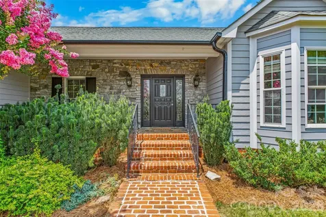 217 Riverwood Drive Lewisville NC 27023