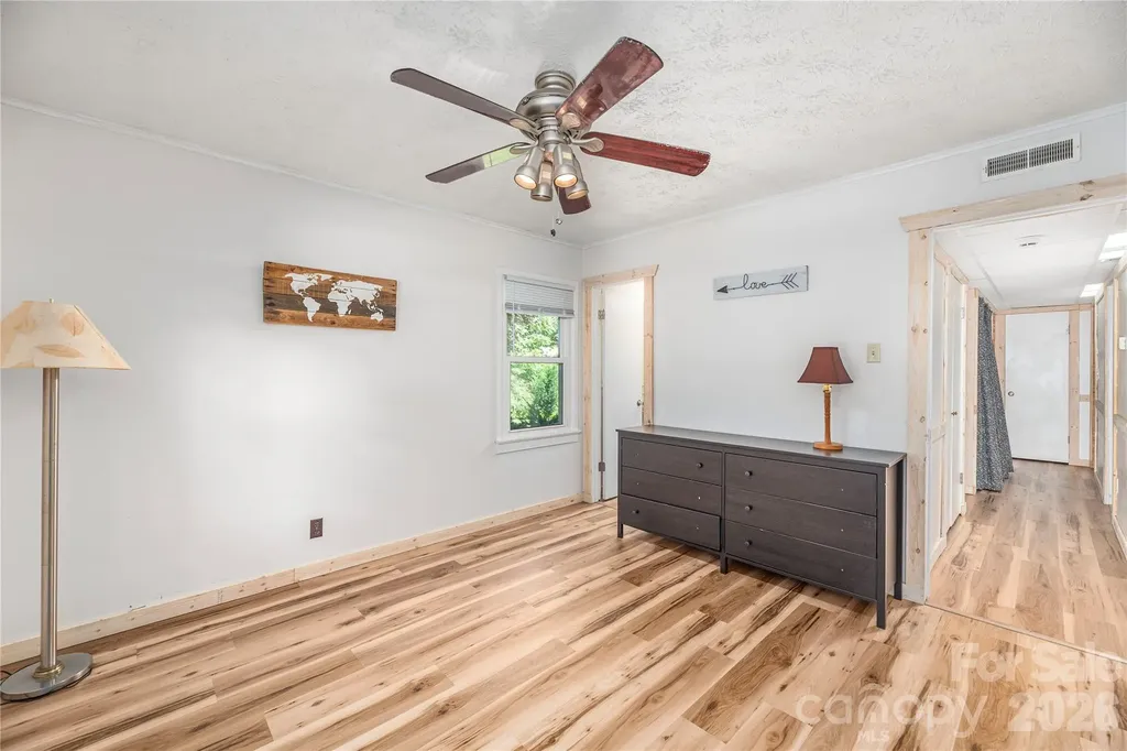 258 Camelot Drive Clyde NC 28721