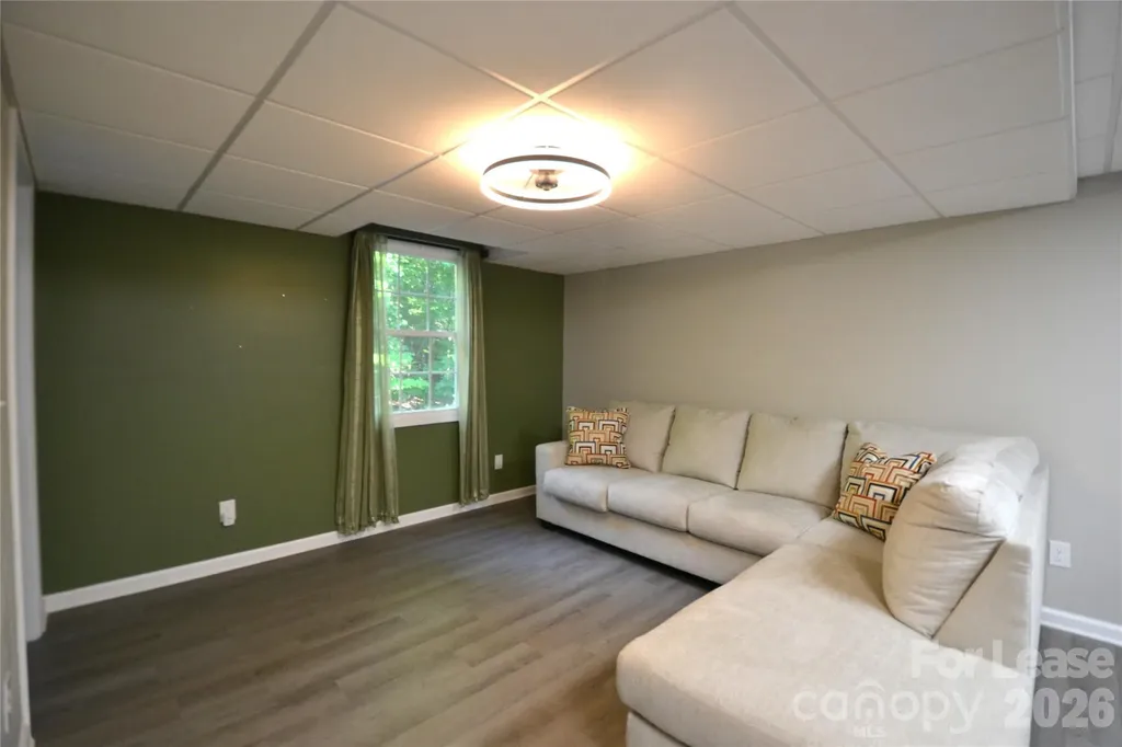 120 Cardinal Drive N New London NC 28127