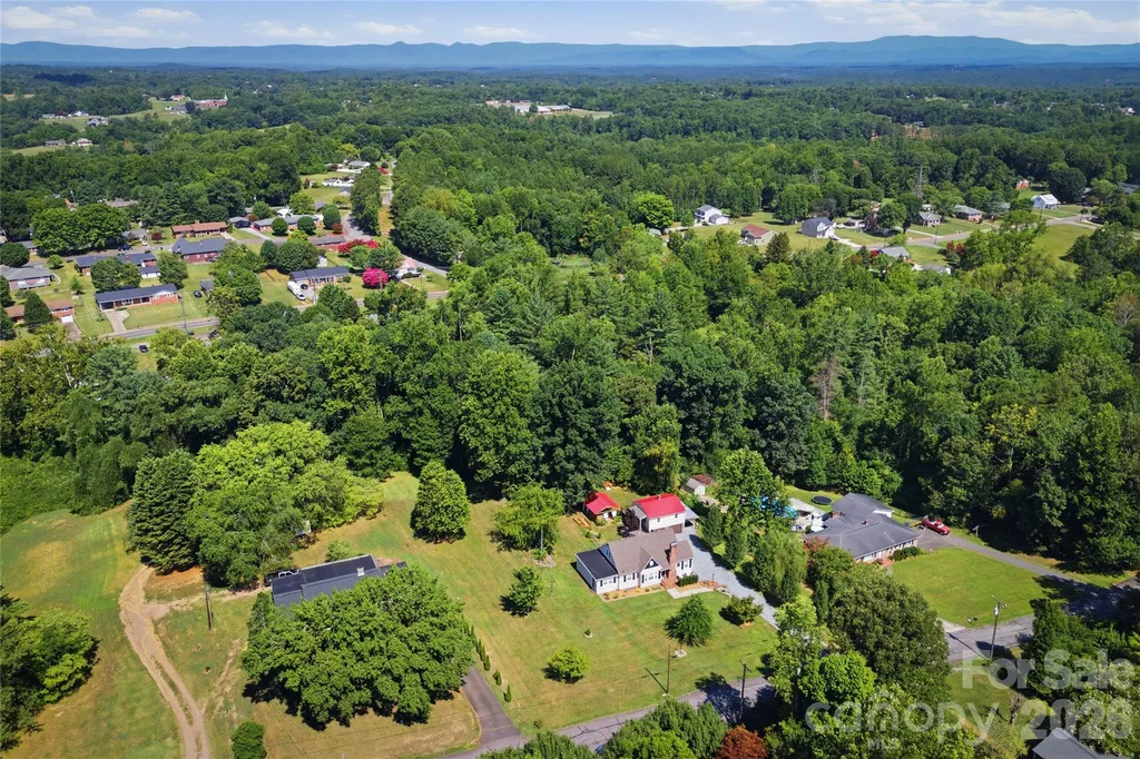 904 Bounous Street NW Valdese NC 28690