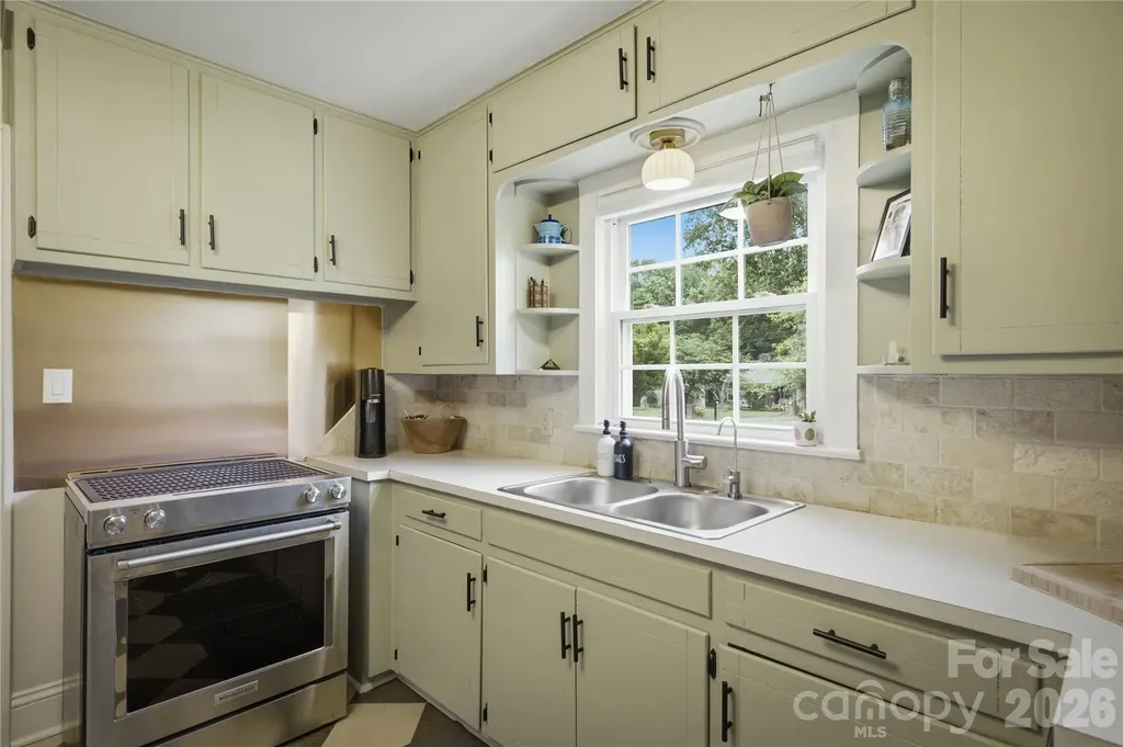 904 Bounous Street NW Valdese NC 28690