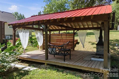 904 Bounous Street NW Valdese NC 28690