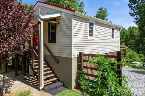 904 Bounous Street NW Valdese NC 28690