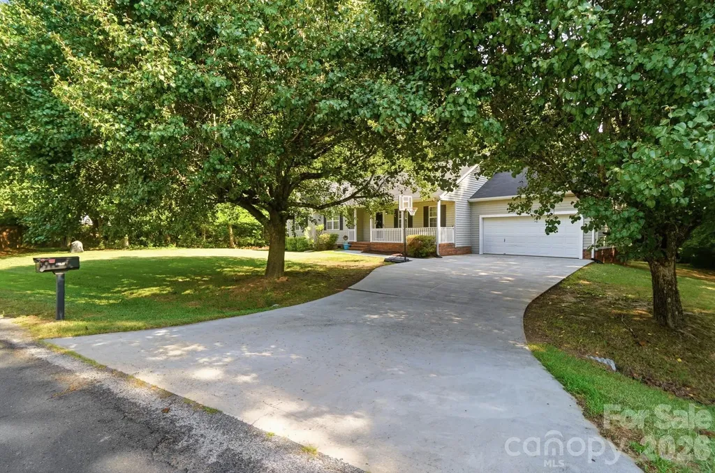 1001 Highland Woods Drive Kannapolis NC 28083
