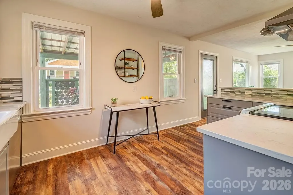 78 Morris Street Asheville NC 28806