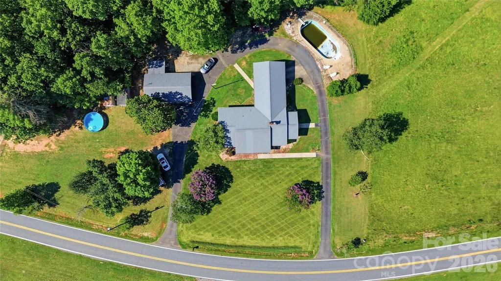 828 Ferry Road Forest City NC 28043