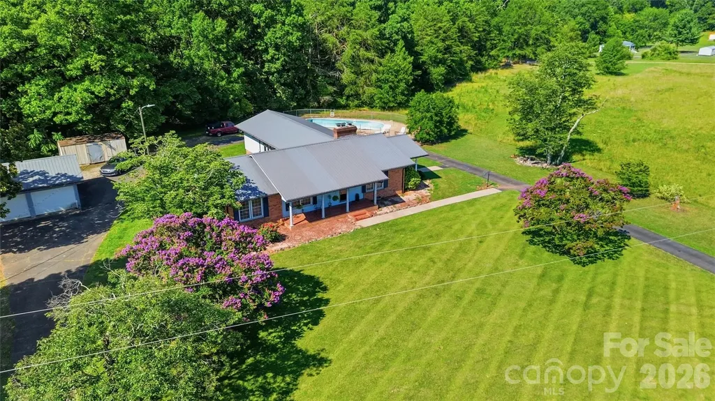 828 Ferry Road Forest City NC 28043