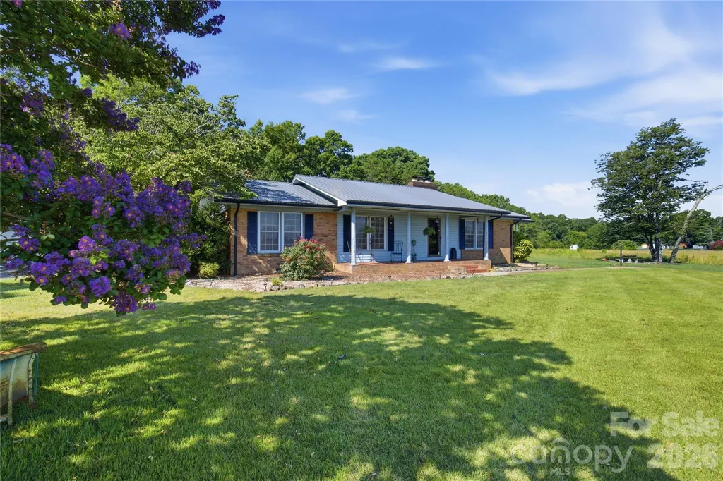 828 Ferry Road Forest City NC 28043