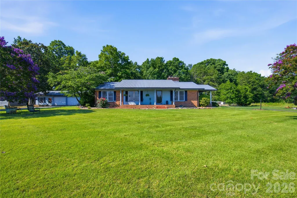 828 Ferry Road Forest City NC 28043