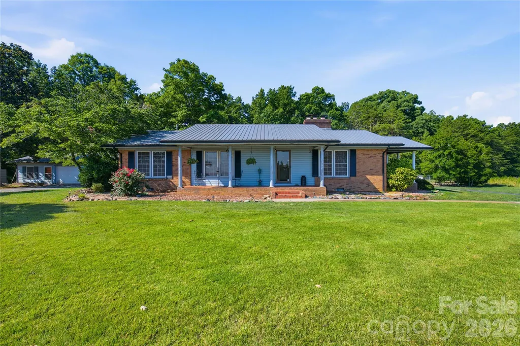 828 Ferry Road Forest City NC 28043