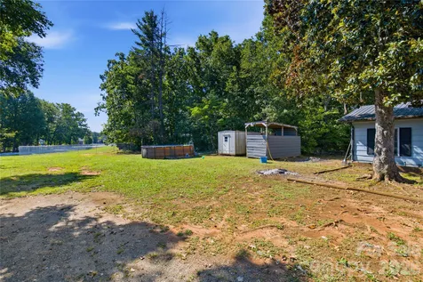 828 Ferry Road Forest City NC 28043