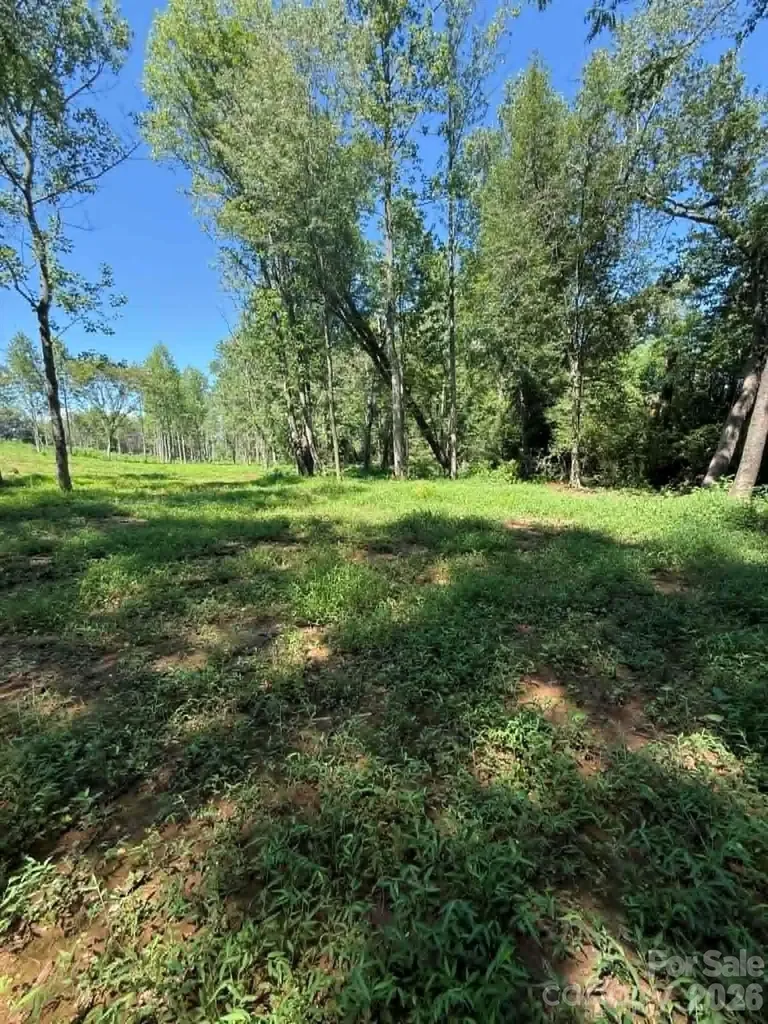 2633 Sprouse Road Boonville NC 27011