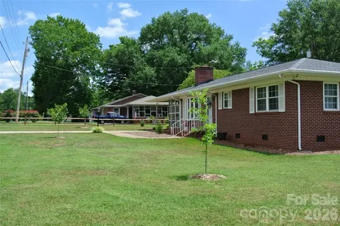 106 Freeman Street Rutherfordton NC 28139